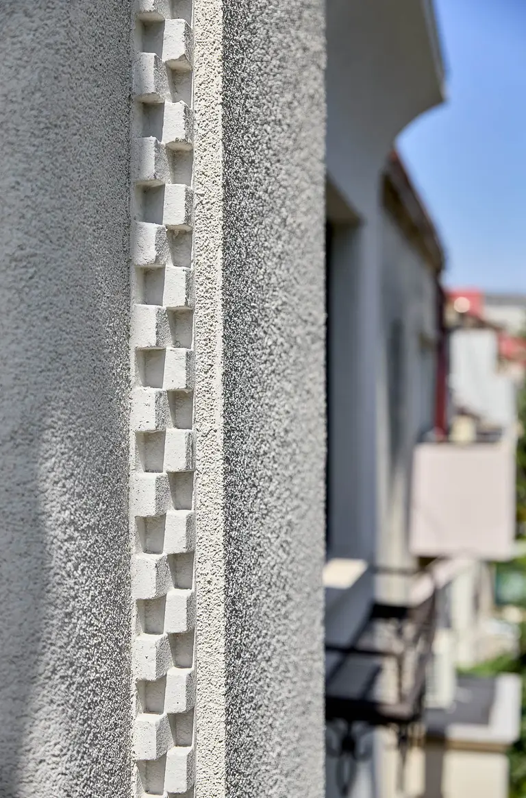 Architectural detail, view 3 – Rosenthal House, Bucharest