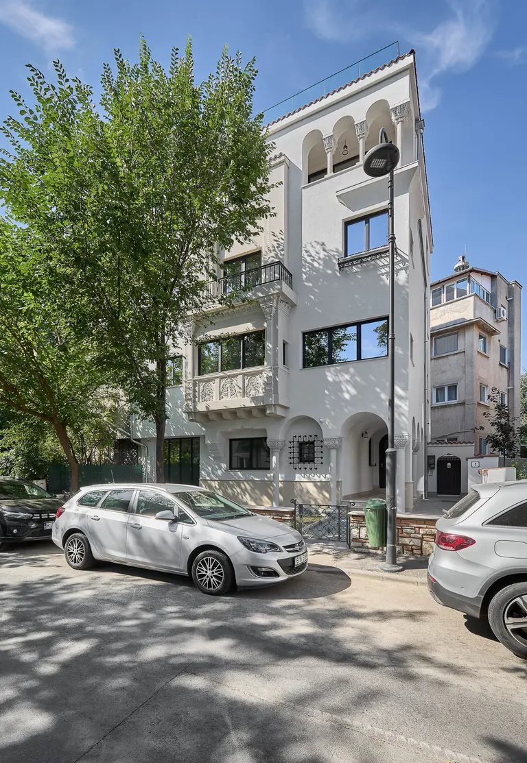 View of the space, another perspective – Rosenthal House, Bucharest